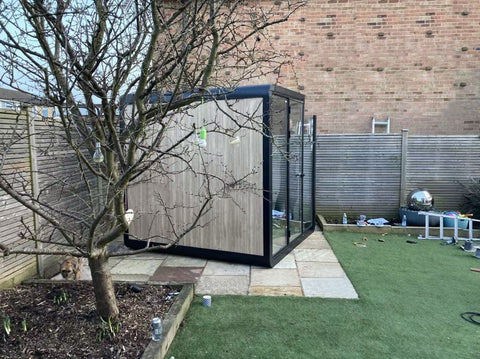 8’x8’ Exterior Shot